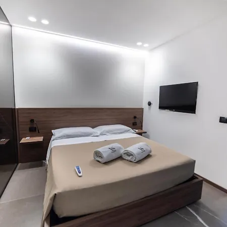 Vs Luxury With Μπάρι