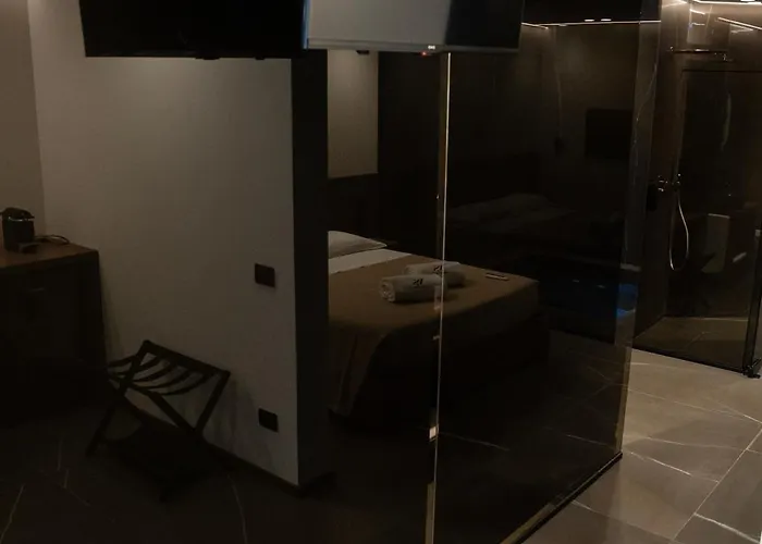 Vs Luxury With * باري